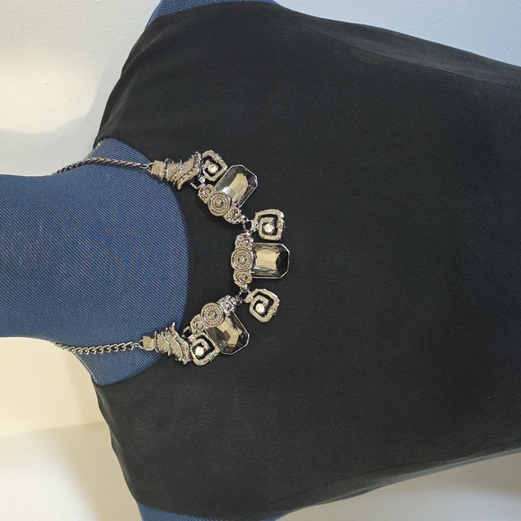 Oxidized Silver Statement Necklace with Smokey Grey Crystal Stones - Picture 8 of 8